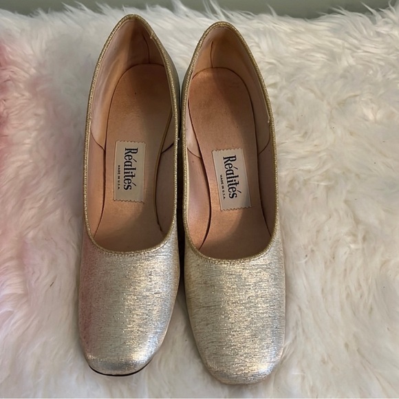 Realites Shoes - Realites Vintage Pumps